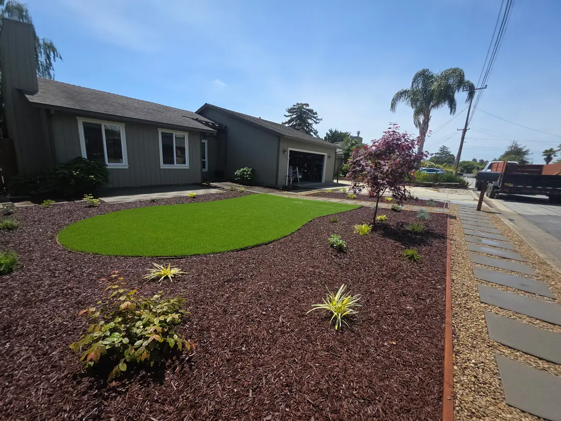 Marina project — Maple courtyard