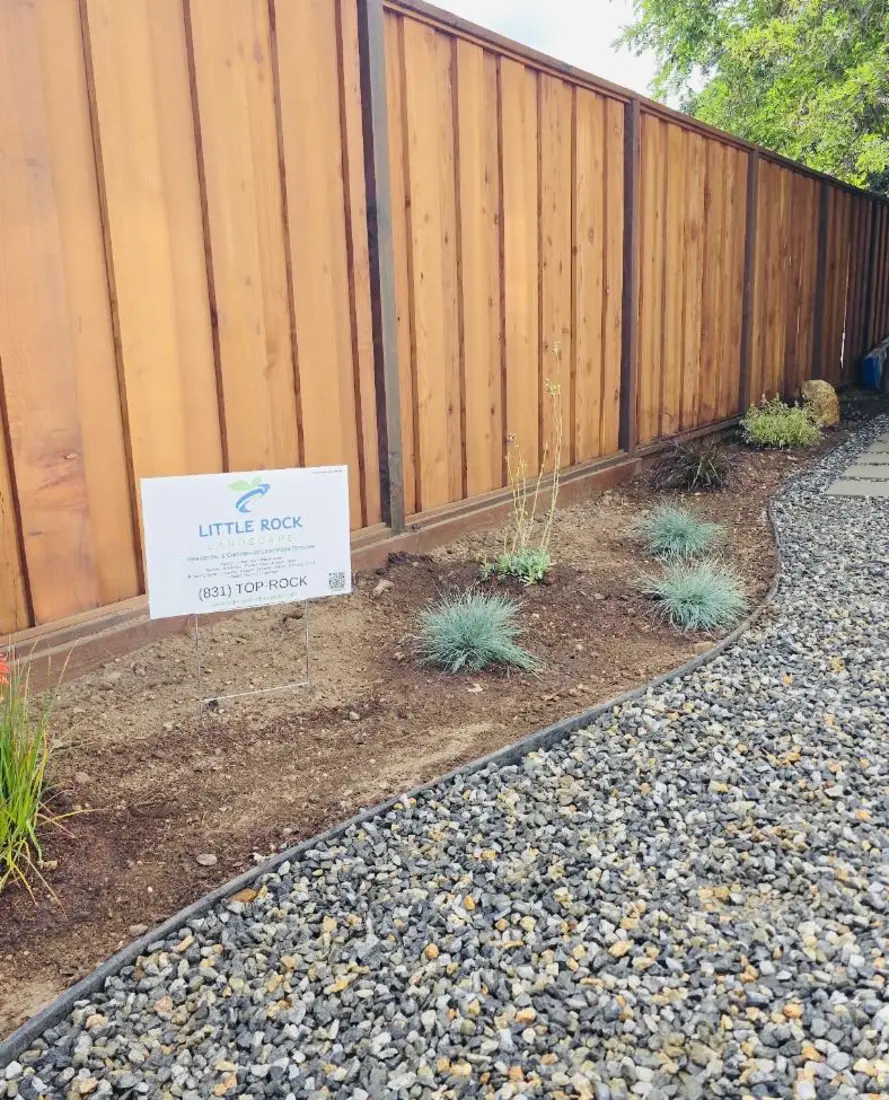 Marina project — Pebble corner